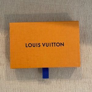 Louis Vuitton box